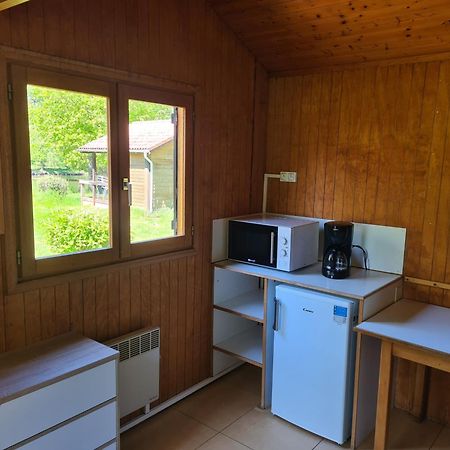 Les Chalets Guinguette Capdenac-Gare Bagian luar foto