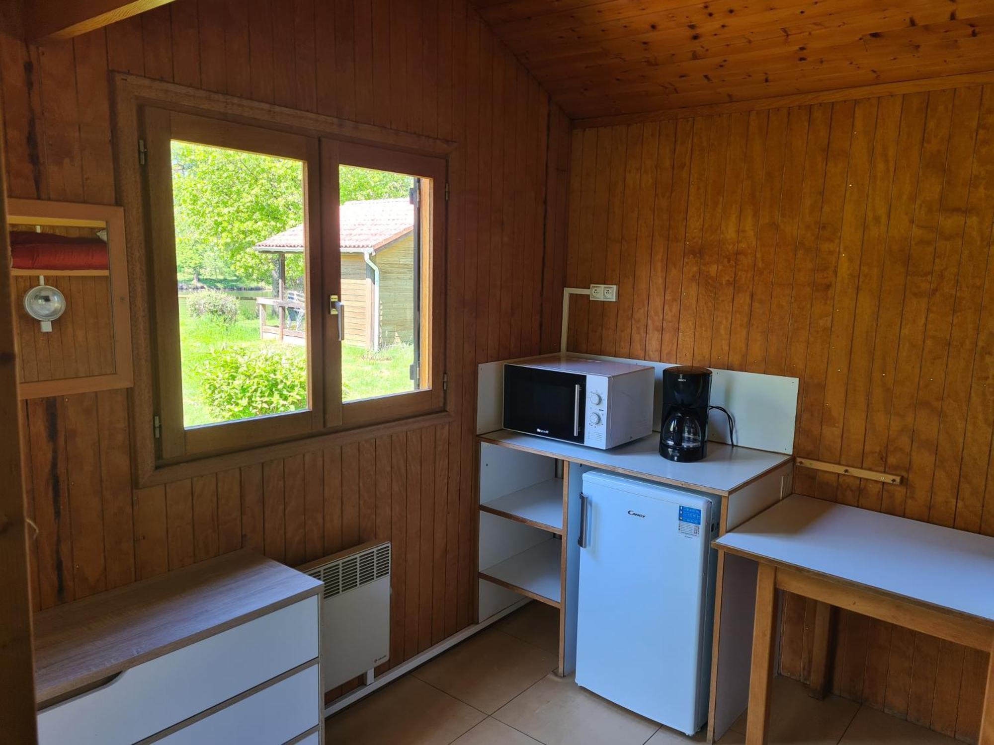 Les Chalets Guinguette Capdenac-Gare Bagian luar foto